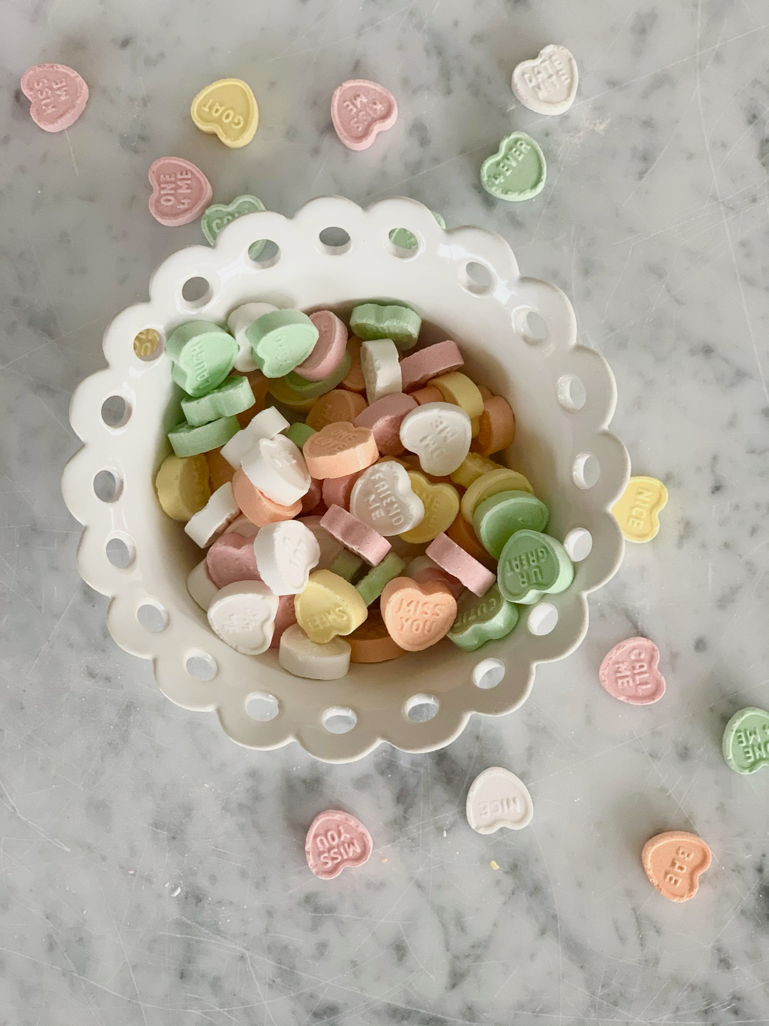 Scalloped Treat Bowls